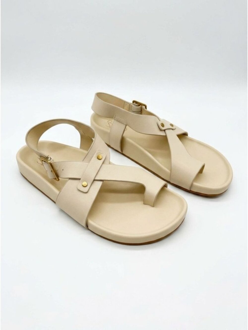 NWOB Franco Sarto L-Blair Strappy Sandals Sz 6.5 Creme Beige Toe Loop Flat